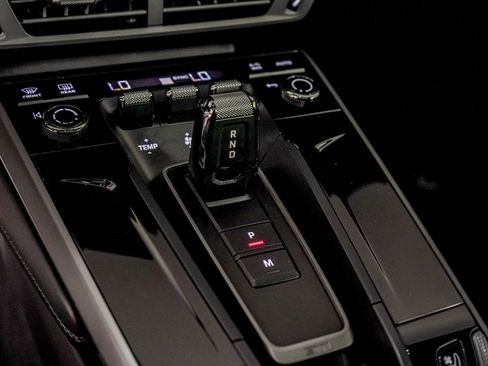 Used 2025 Porsche 911 Carrera image 46