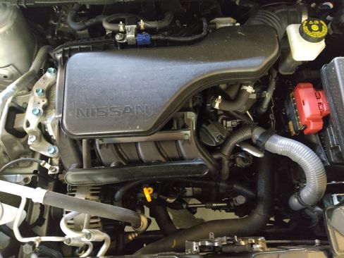 Used 2021 Nissan Rogue Sport S AWD/4WD image 30