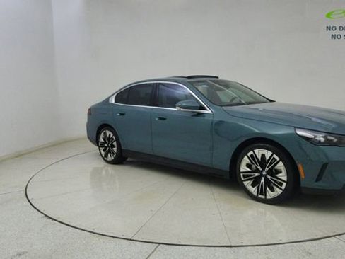 Used 2026 BMW 530i RWD image 64