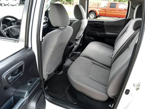 Used 2020 Toyota Tacoma SR w/ SR Convenience Package RWD image 37