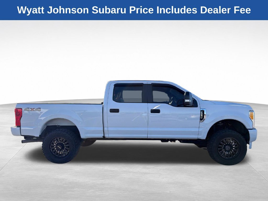 Used 2017 Ford F250 XL w/ Power Equipment Group AWD/4WD image 12