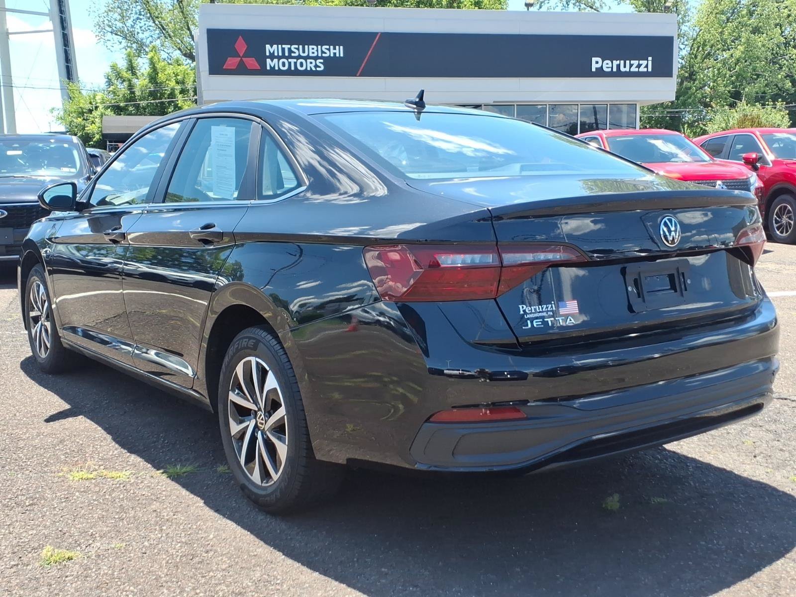 Used 2024 Volkswagen Jetta S FWD image 6