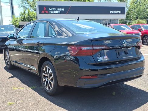 Used 2024 Volkswagen Jetta S FWD image 6