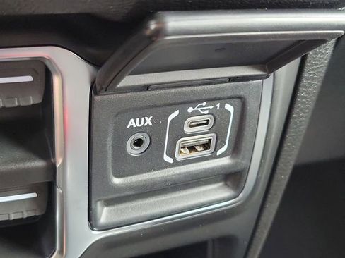 New 2026 Jeep Gladiator Sport image 21