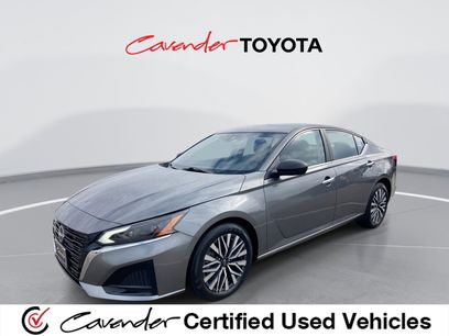Used 2024 Nissan Altima 2.5 SV