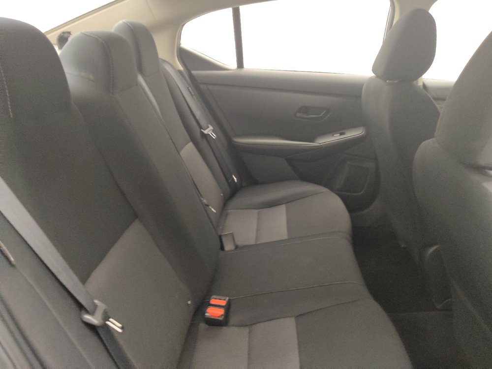 Used 2025 Nissan Sentra SV FWD image 19
