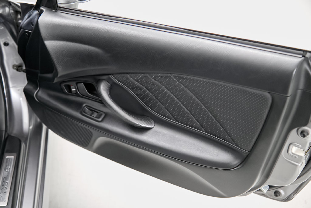 Used 2000 Honda S2000 image 35