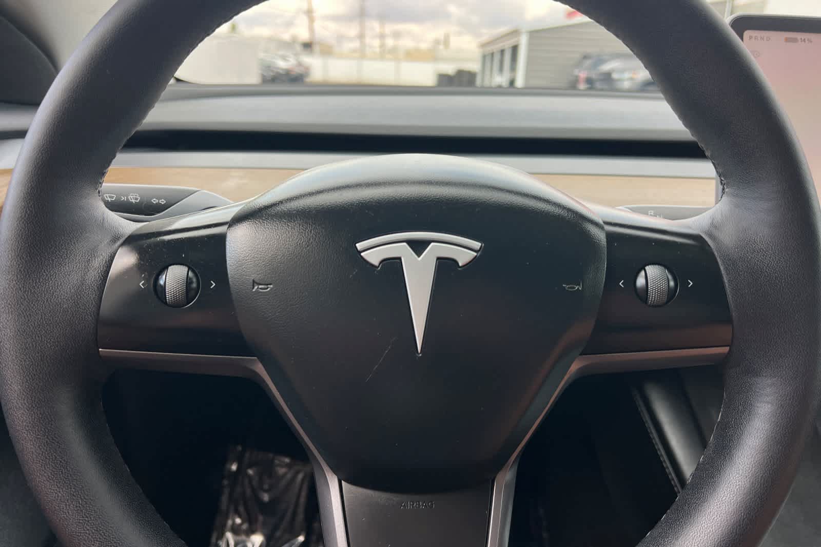 Used 2023 Tesla Model 3 Standard Range RWD image 27