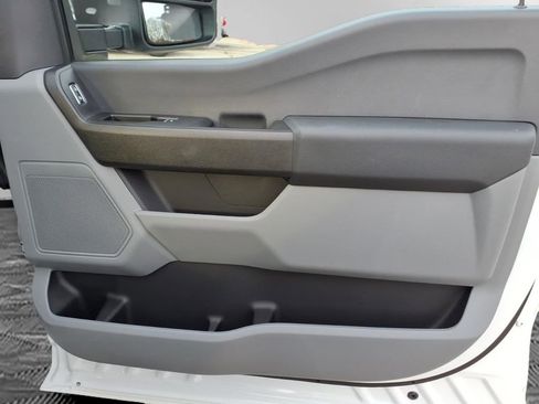 Used 2024 Ford F350 XL w/ XL Chrome Package image 9