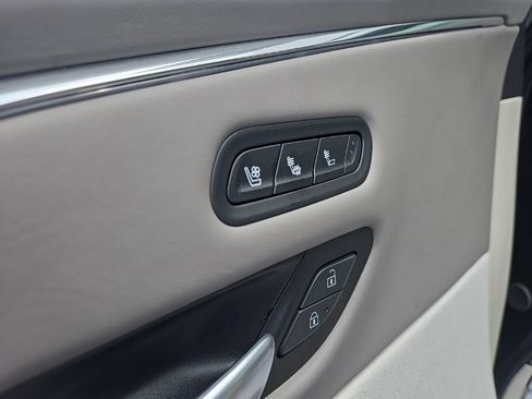 Certified 2024 Cadillac Escalade Sport Platinum w/ LPO, Floor Liner Package AWD/4WD image 12