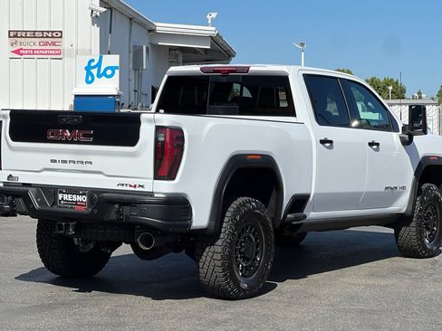 New 2026 GMC Sierra 2500 AT4X w/ AT4X AEV Edition AWD/4WD image 4