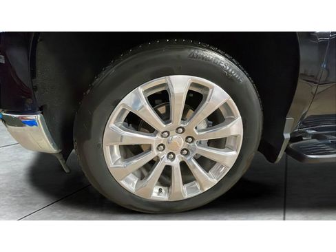 Used 2022 Chevrolet Silverado 1500 LTZ image 19