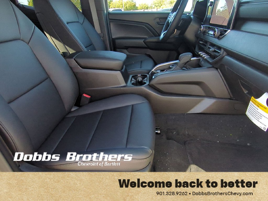 New 2026 Chevrolet Colorado Trail Boss w/ Off-Road Front Bumper Package AWD/4WD image 31