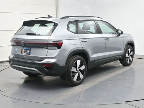 Certified 2025 Volkswagen Taos S w/ Taos Adventure Package (SXB) image 22