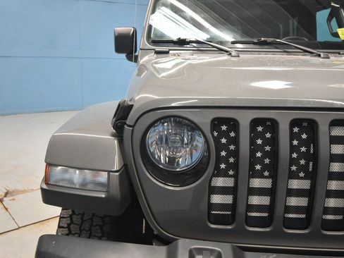 Used 2021 Jeep Wrangler Unlimited Sahara image 34