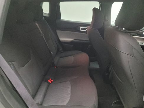 Used 2023 Jeep Compass Sport AWD/4WD image 19