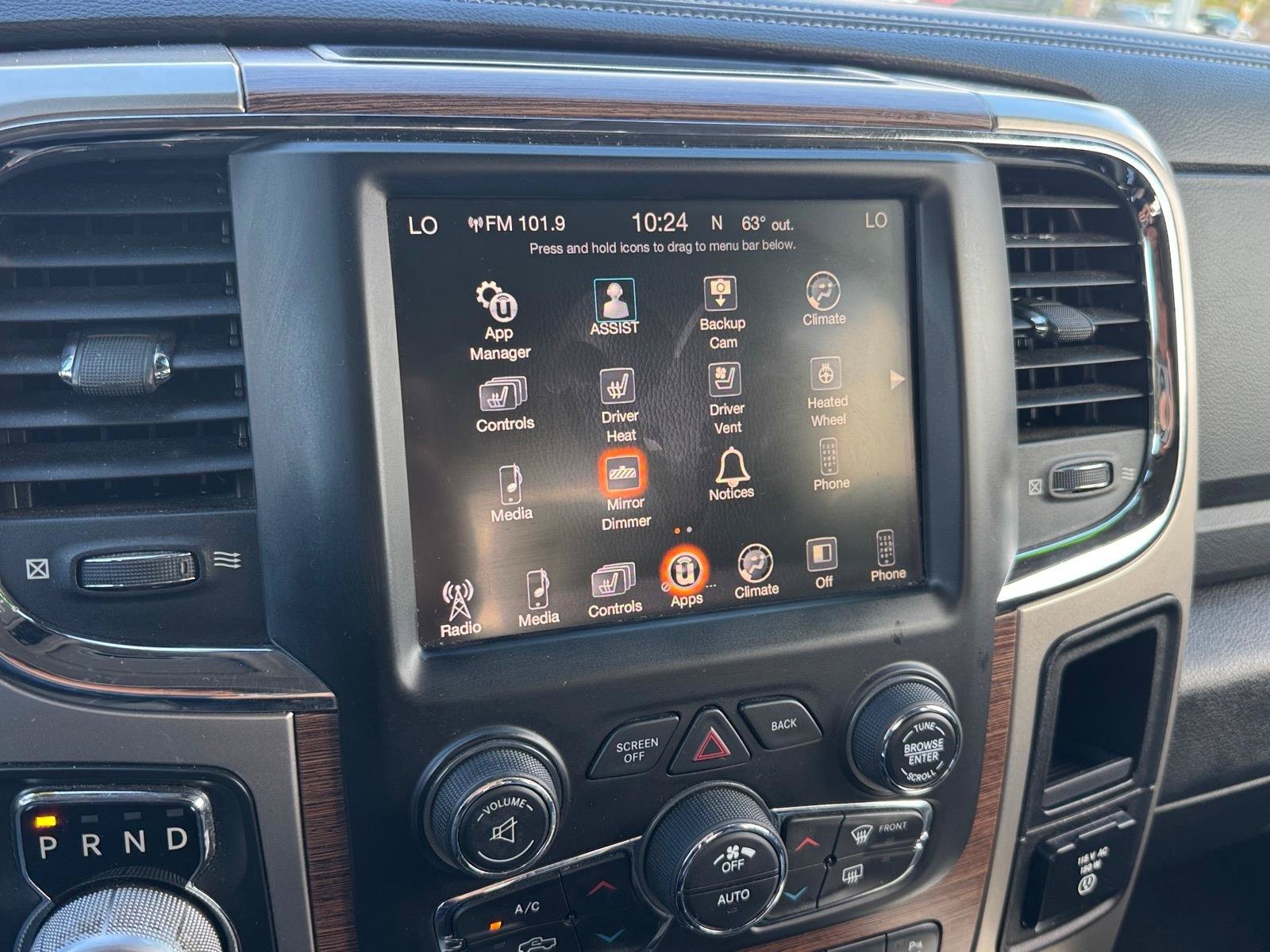 Used 2017 RAM 1500 Laramie w/ Convenience Group AWD/4WD image 17