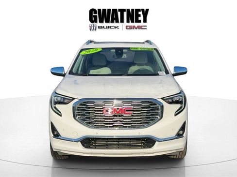 Used 2020 GMC Terrain Denali w/ Denali Premium Package image 2