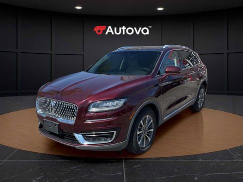 Used 2019 Lincoln Nautilus Select AWD/4WD image 1