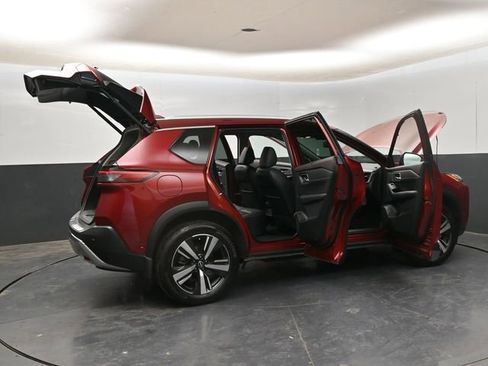 Used 2022 Nissan Rogue Platinum AWD/4WD image 28
