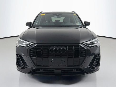 Used 2023 Audi Q3 2.0T Premium w/ Black Optic Sport Package AWD/4WD image 2