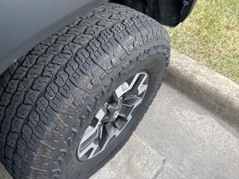 Certified 2023 Toyota Tacoma TRD Off-Road image 13