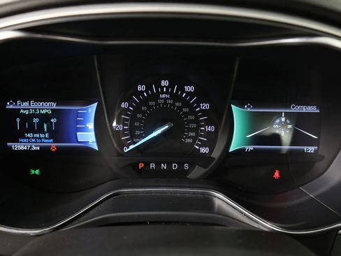 Used 2016 Ford Fusion SE FWD image 29