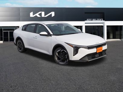 New 2026 Kia K4 EX