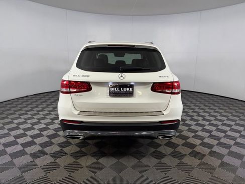 Used 2019 Mercedes-Benz GLC 300 4MATIC image 6