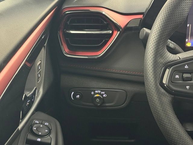 New 2026 Chevrolet TrailBlazer RS w/ Convenience Package AWD/4WD image 14