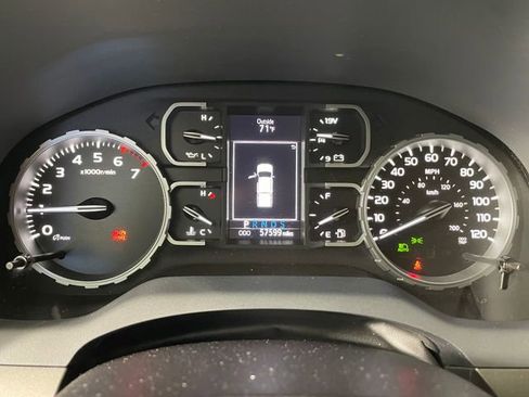 Used 2021 Toyota Tundra SR5 AWD/4WD image 5