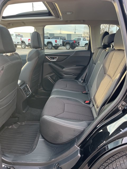 Used 2022 Subaru Forester Premium w/ Popular Package #1 AWD/4WD image 28