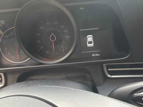 Used 2022 Hyundai Elantra SEL FWD image 1
