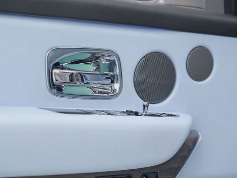 Used 2025 Rolls-Royce Cullinan AWD/4WD image 50