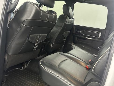 Used 2018 RAM 1500 Limited image 31