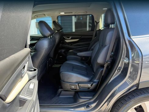 Used 2020 Subaru Ascent Limited w/ Technology Package AWD/4WD image 34