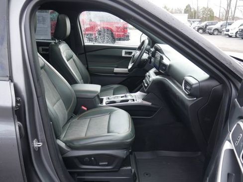 Used 2022 Ford Explorer Timberline image 15