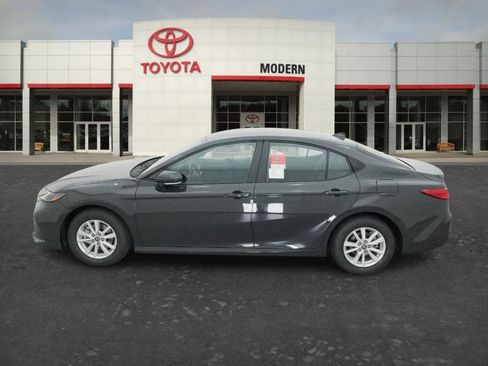 New 2026 Toyota Camry LE FWD image 18