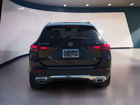 Used 2025 Mercedes-Benz GLA 250 4MATIC image 4