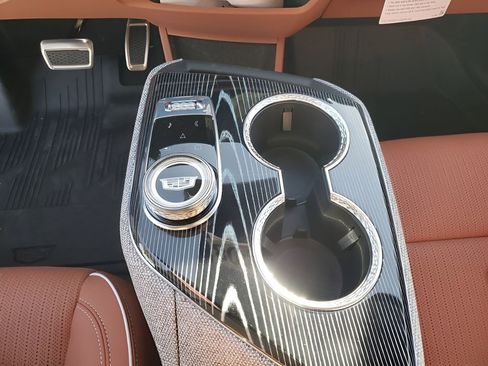 New 2026 Cadillac Optiq Sport 2 image 41