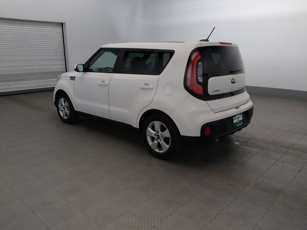 Used 2019 Kia Soul FWD image 3
