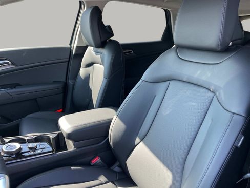 New 2025 Kia Sportage EX w/ EX Premium Package AWD/4WD image 18