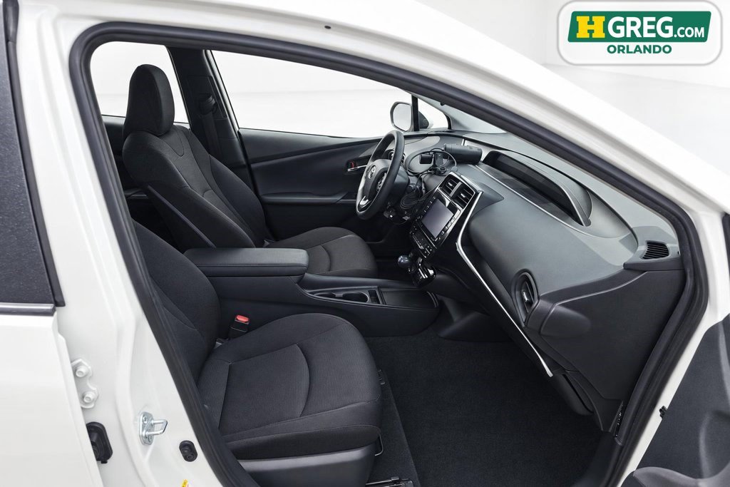 Used 2021 Toyota Prius L Eco FWD image 11
