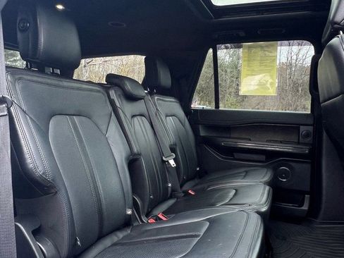 Used 2020 Ford Expedition Limited w/ Equipment Group 301A image 13