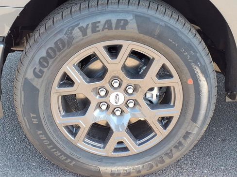 Used 2026 Ford F150 STX w/ Equipment Group 200A RWD image 9
