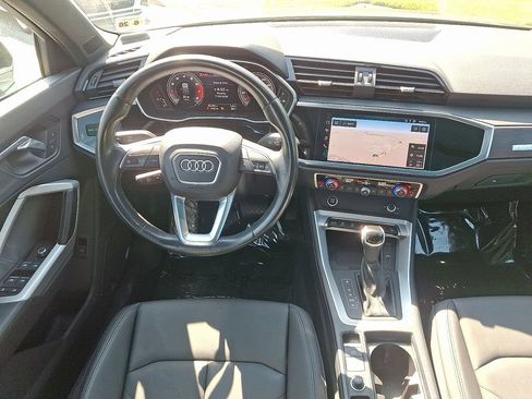 Used 2021 Audi Q3 2.0T Premium Plus w/ Premium Plus Package AWD/4WD image 12