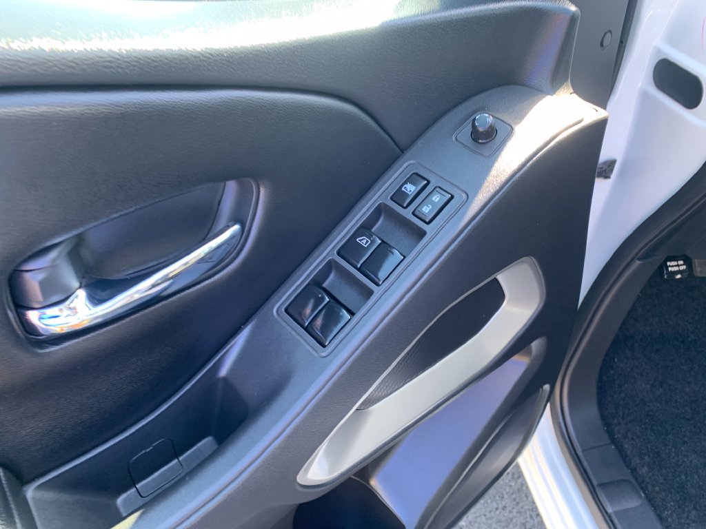 Used 2025 Nissan Frontier SV AWD/4WD image 20