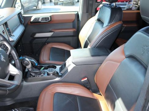 Used 2022 Ford Bronco Outer Banks AWD/4WD image 8