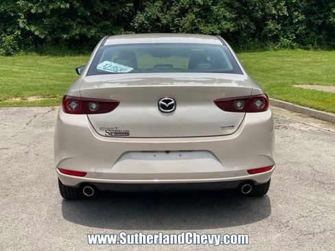 Used 2024 MAZDA MAZDA3 s FWD image 6