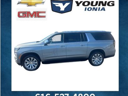 New 2026 Chevrolet Suburban Premier w/ Sun And Tow Package